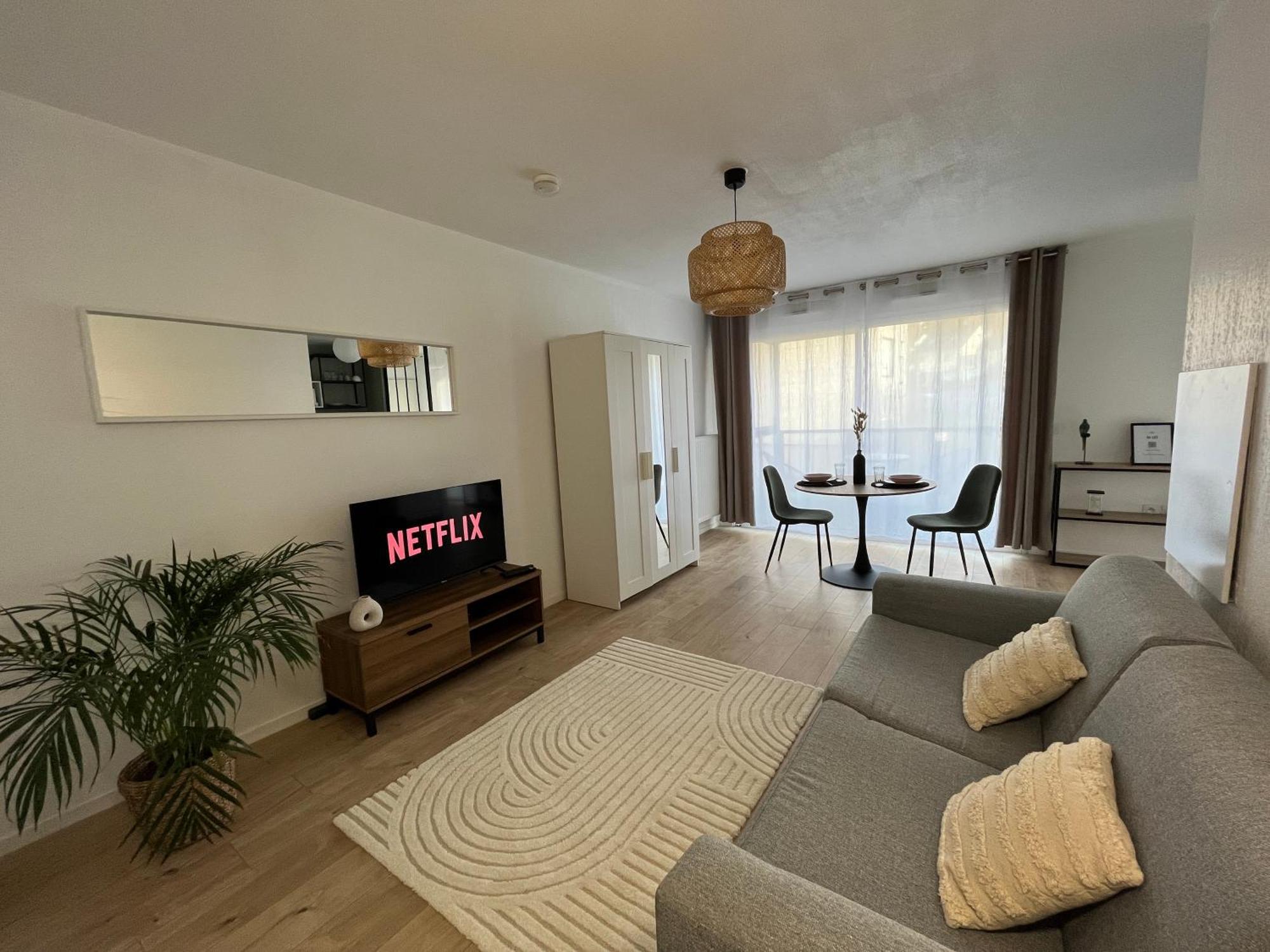 Petit Cocon Paisible Appartement Le Mans Buitenkant foto